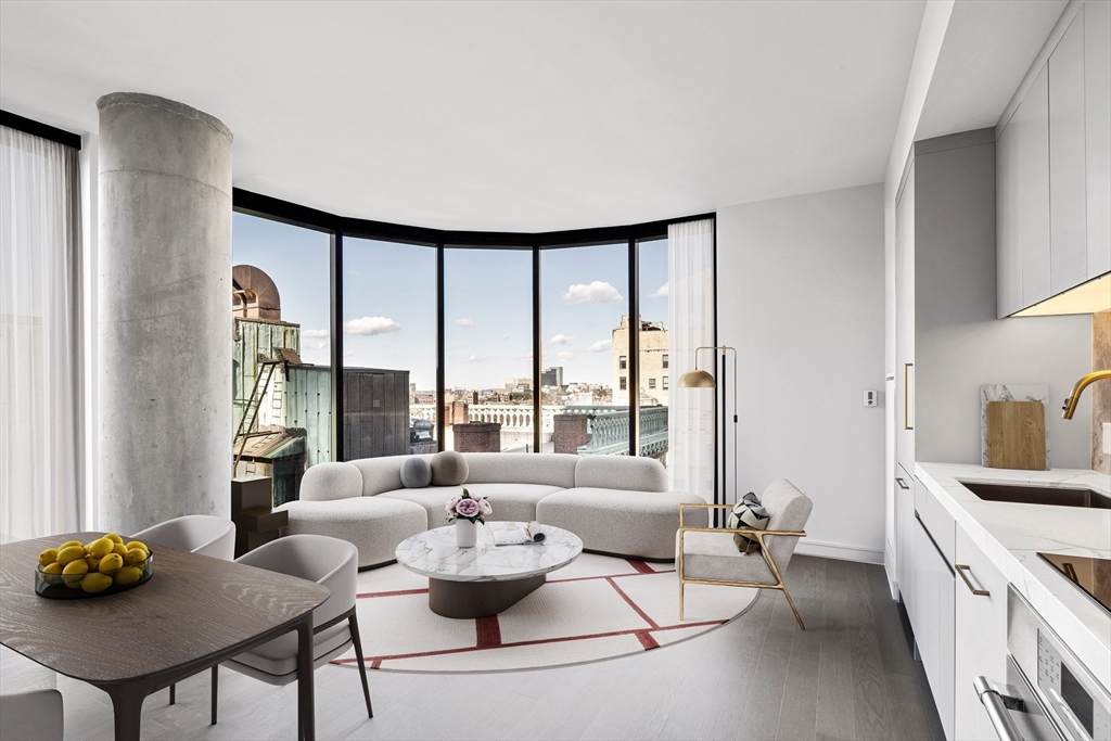 55 Lagrange - Photo 1