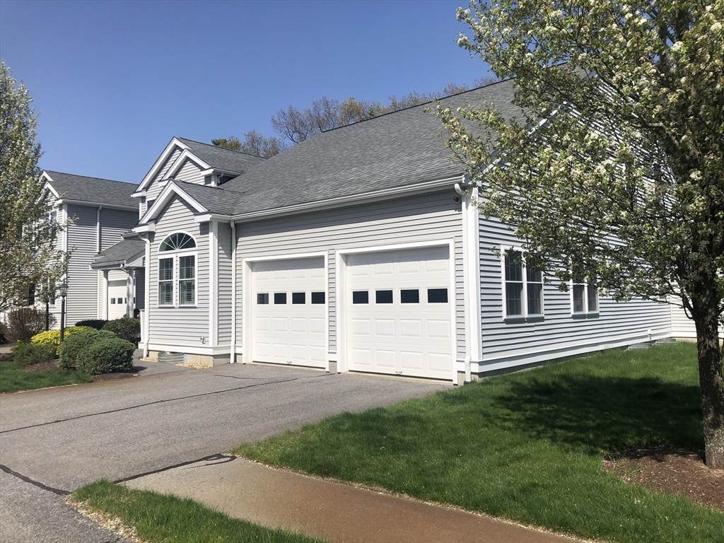 877 Auburnville Way - Photo 1