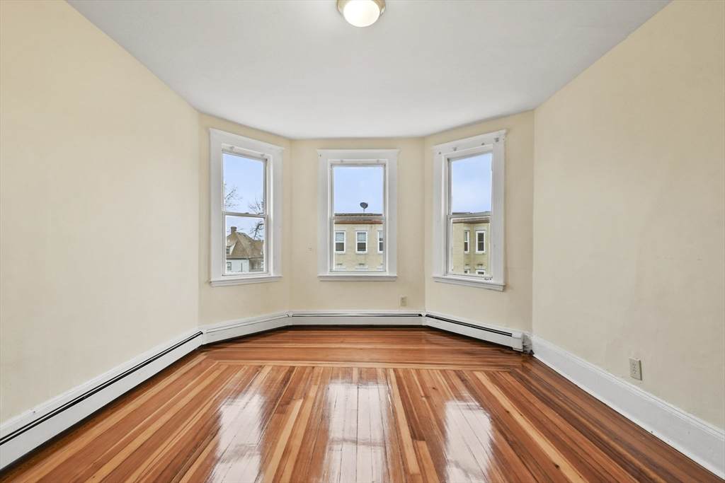 103 Brunswick - Photo 1