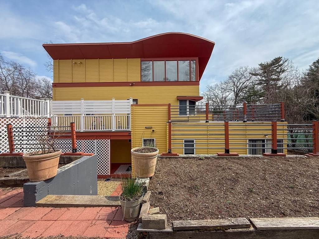 5 Avondale Ave - Photo 1
