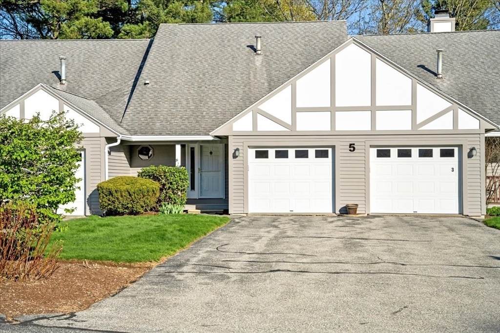 5 Victoria Dr - Photo 1