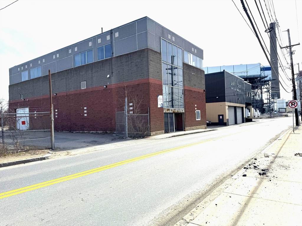 4 Betty Street - Photo 1