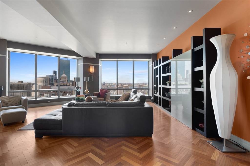 2 Avery St - Photo 1