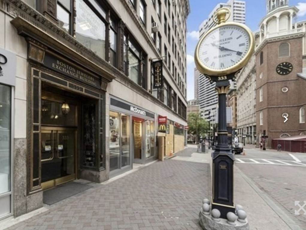 333 Washington - Photo 1