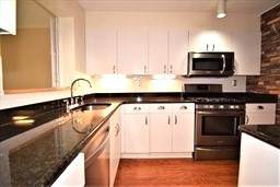 6 Canal Park - Photo 1