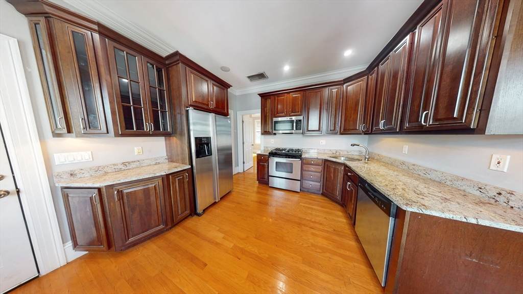 30-32 Ward - Photo 1
