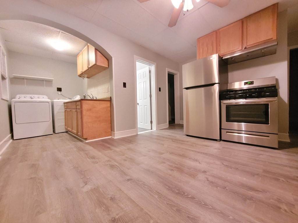 171 Trenton - Photo 1