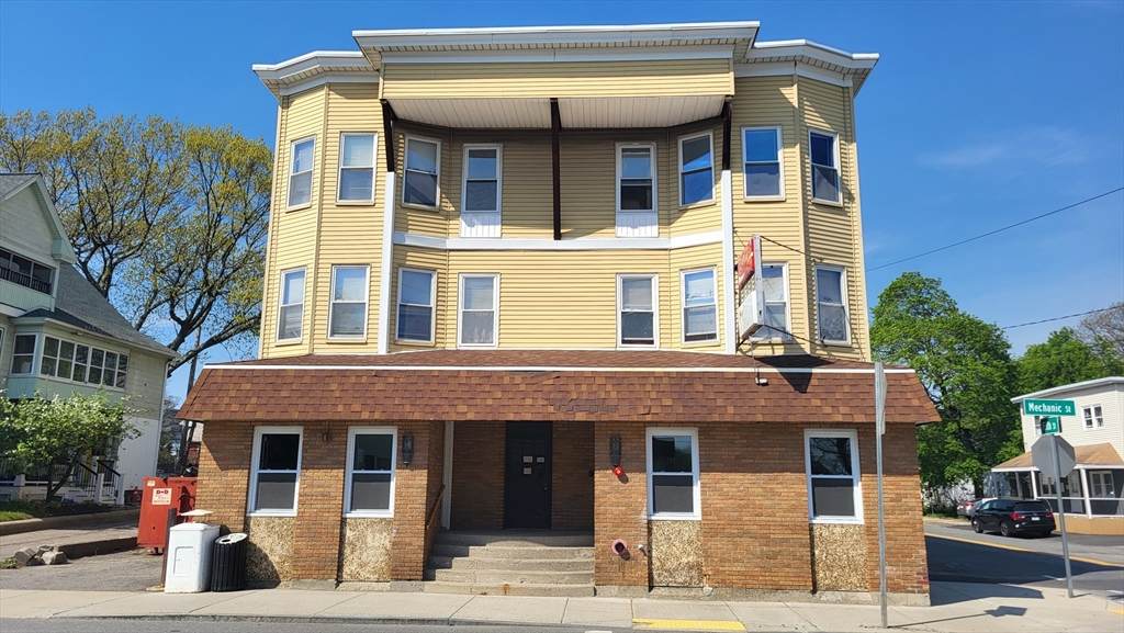 218 Mechanic Street - Photo 1