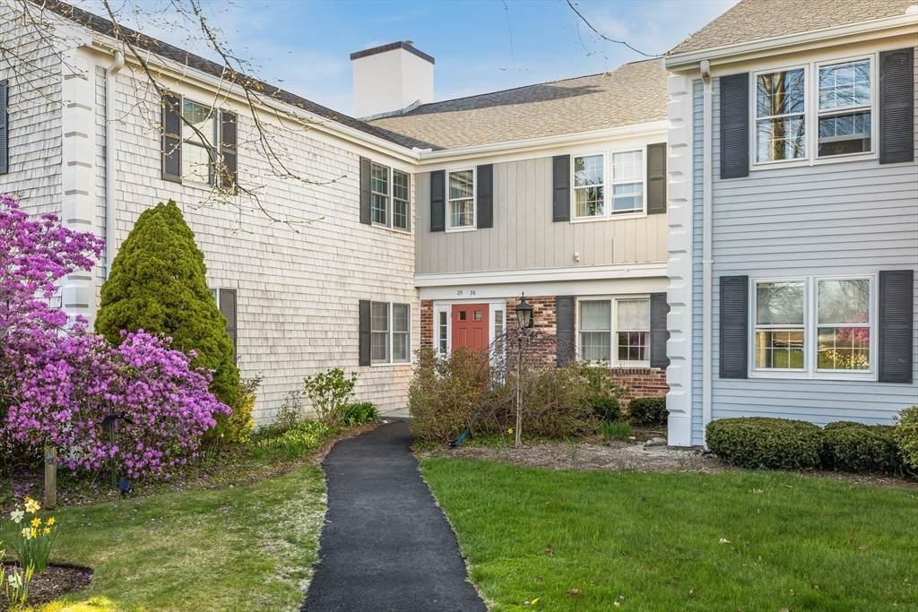 33 Highview Drive - Photo 1