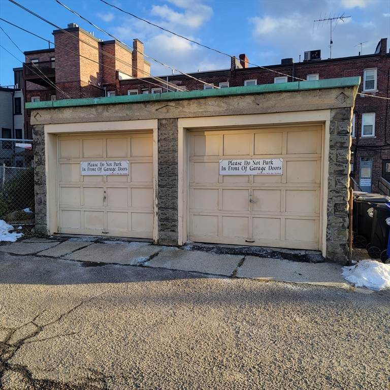 1620 Beacon Street - Photo 1