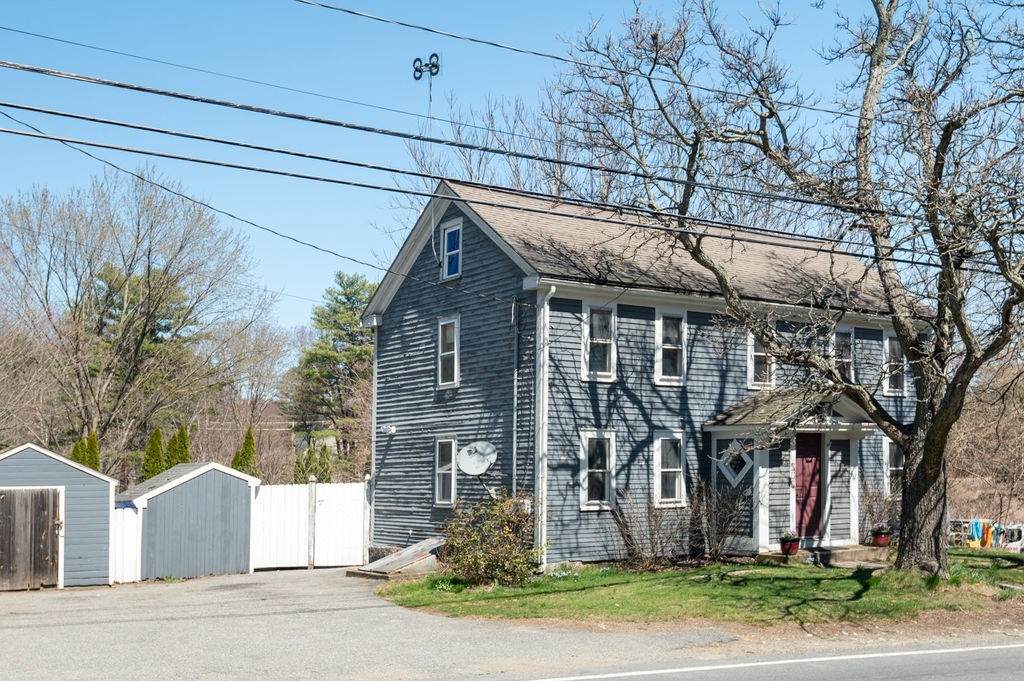 231 West Main St - Photo 1