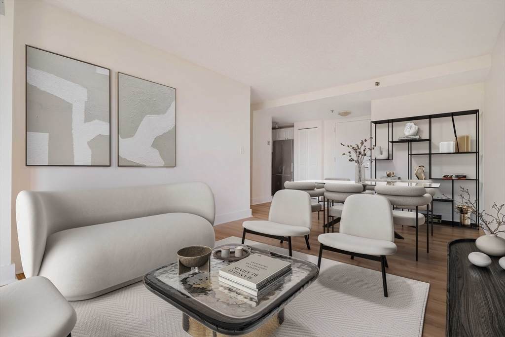 15 N Beacon St - Photo 1