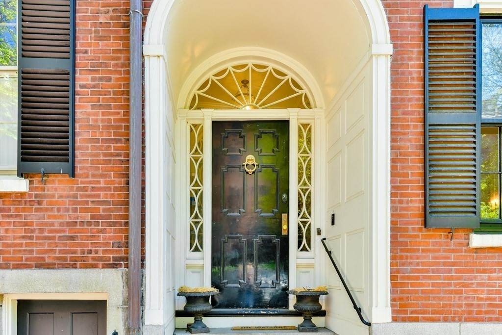 48 Mount Vernon Street - Photo 1
