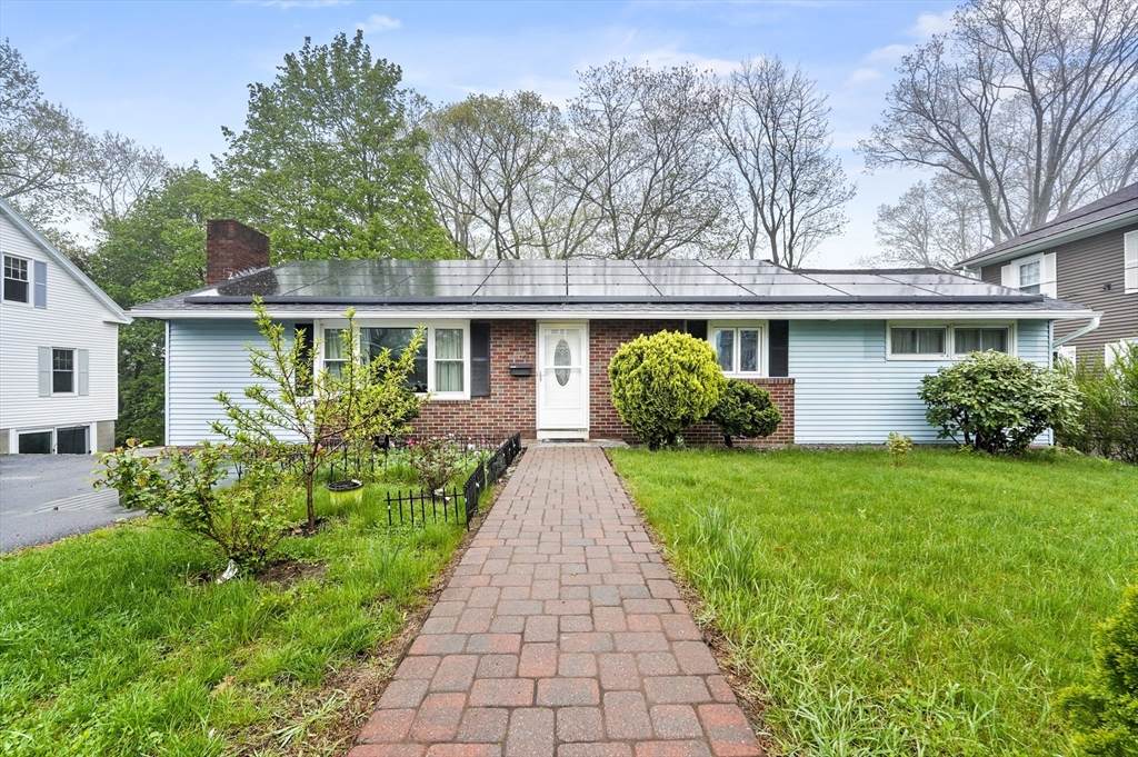 27 Winslow Street - Photo 1