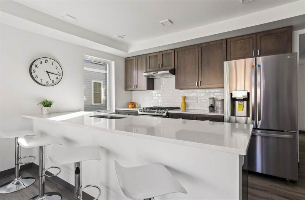 11 Dana Ave - Photo 1