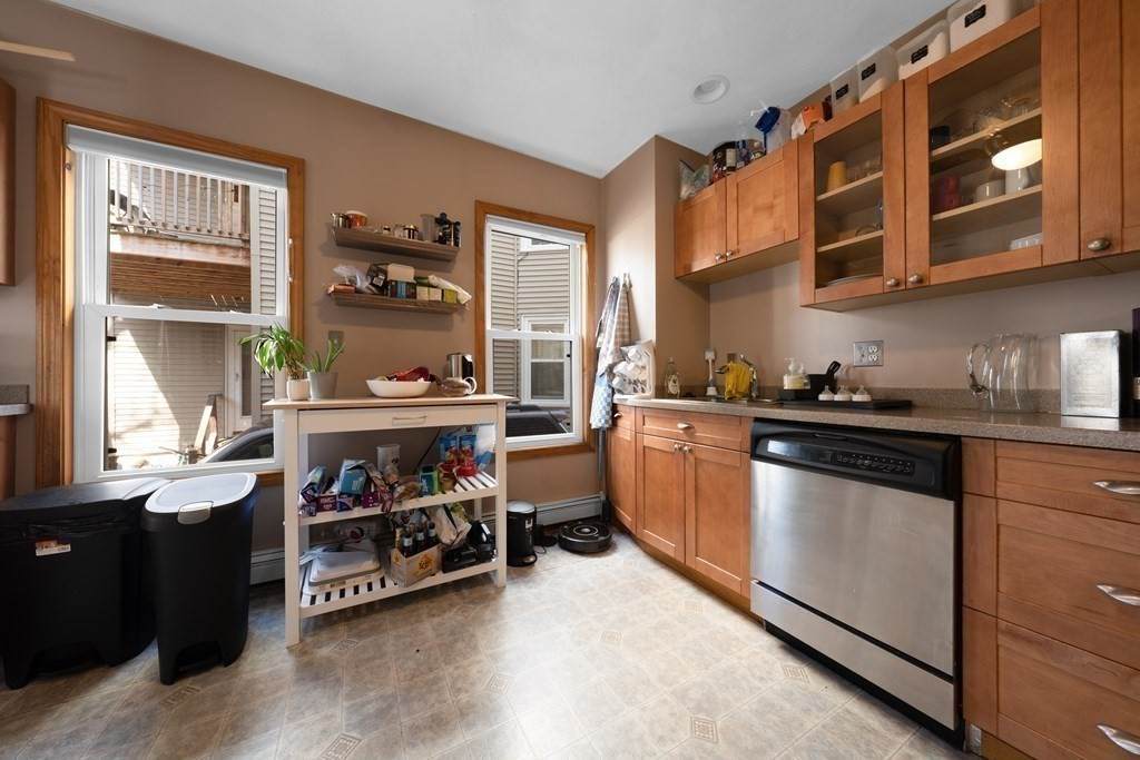 12 Speridakis Terrace - Photo 1