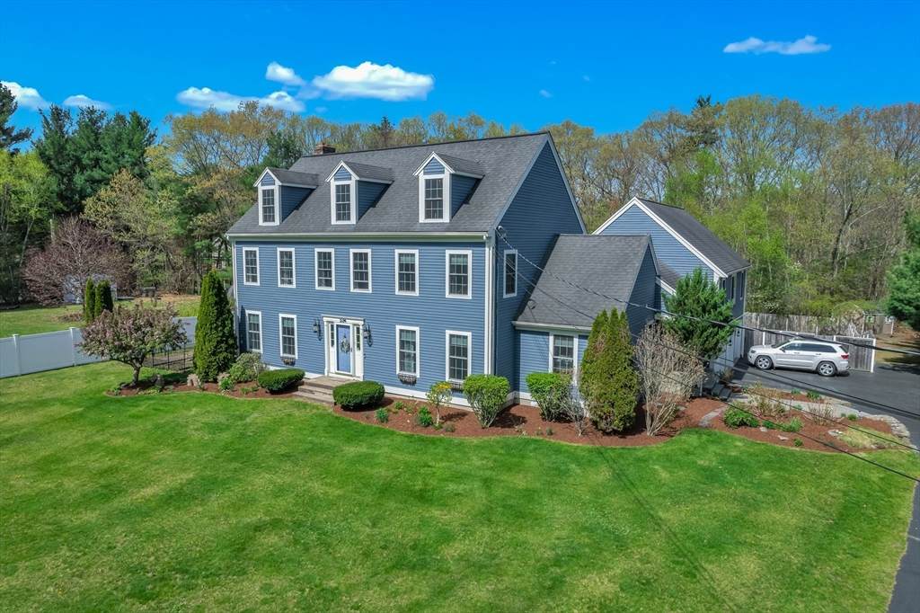 28 Sewall St - Photo 1