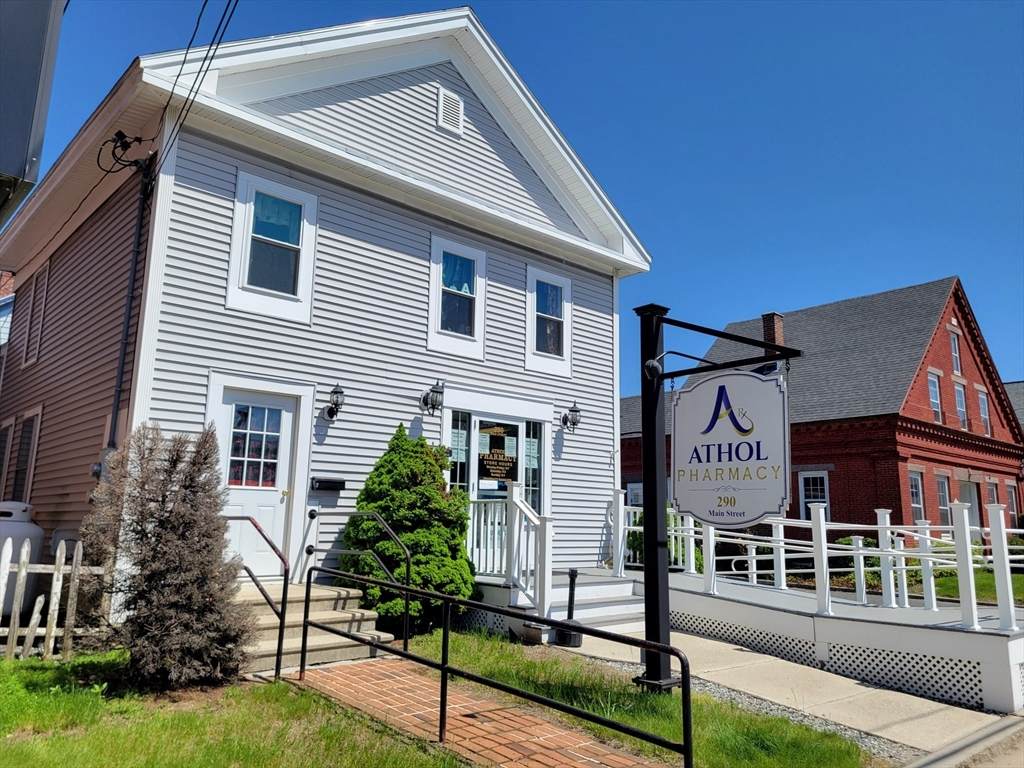 290 Main Street - Photo 1