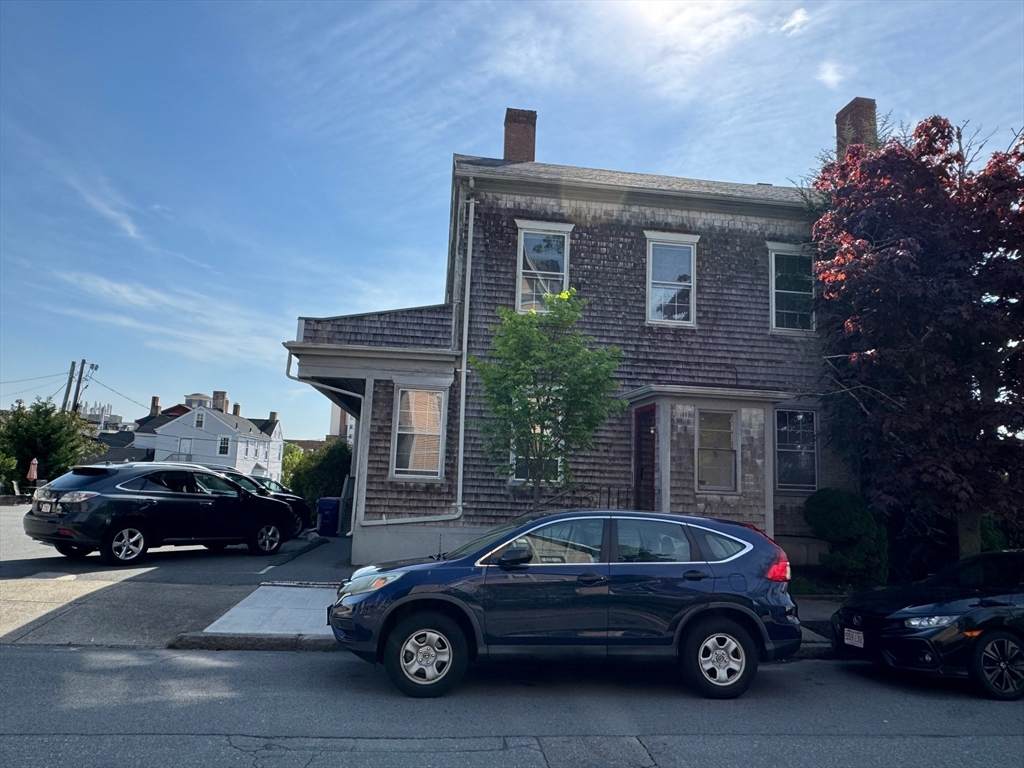 26 7th St - Photo 1