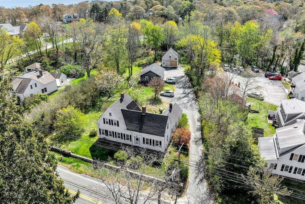 831 Main Street - Photo 1