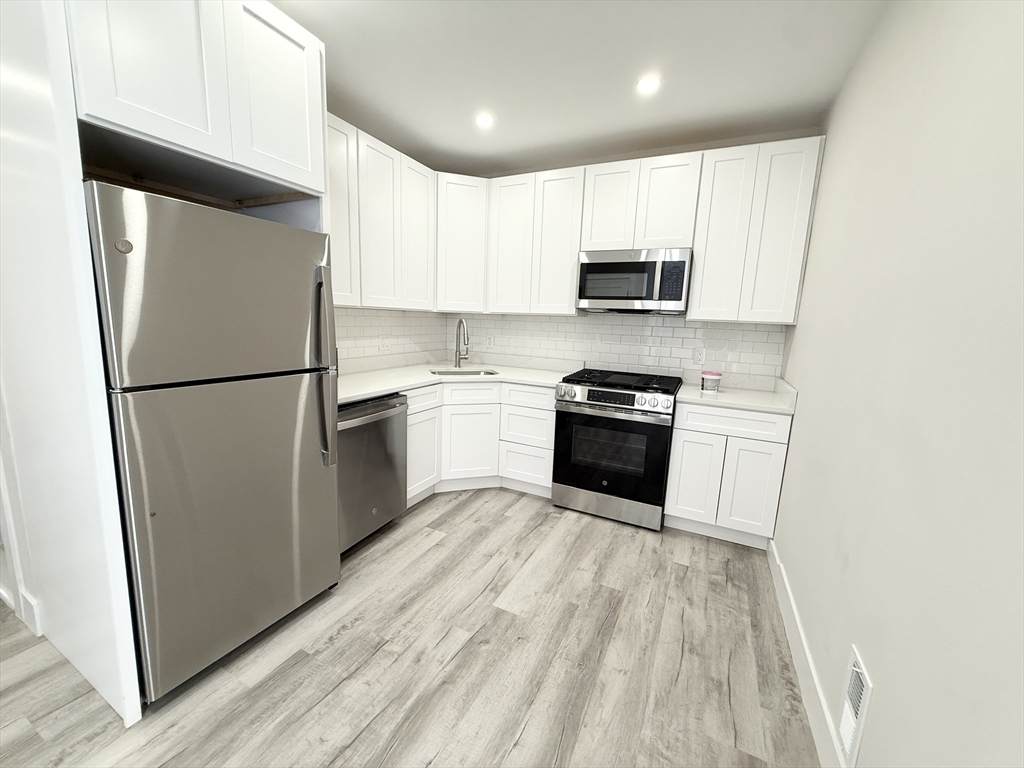 10 Cawfield St - Photo 1