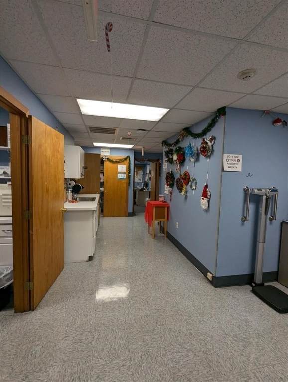 1445 Wampanoag Trl - Photo 1