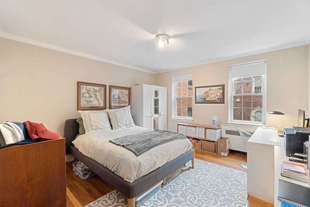 14 Ware St - Photo 1