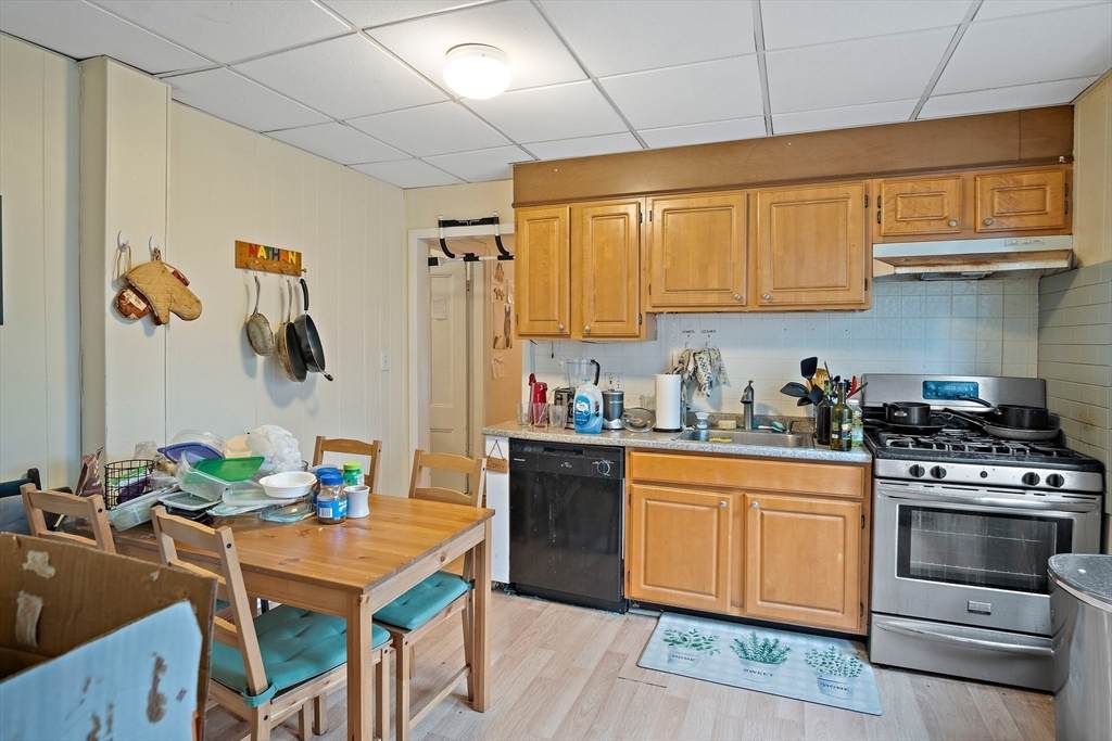 852 Huntington Ave - Photo 1