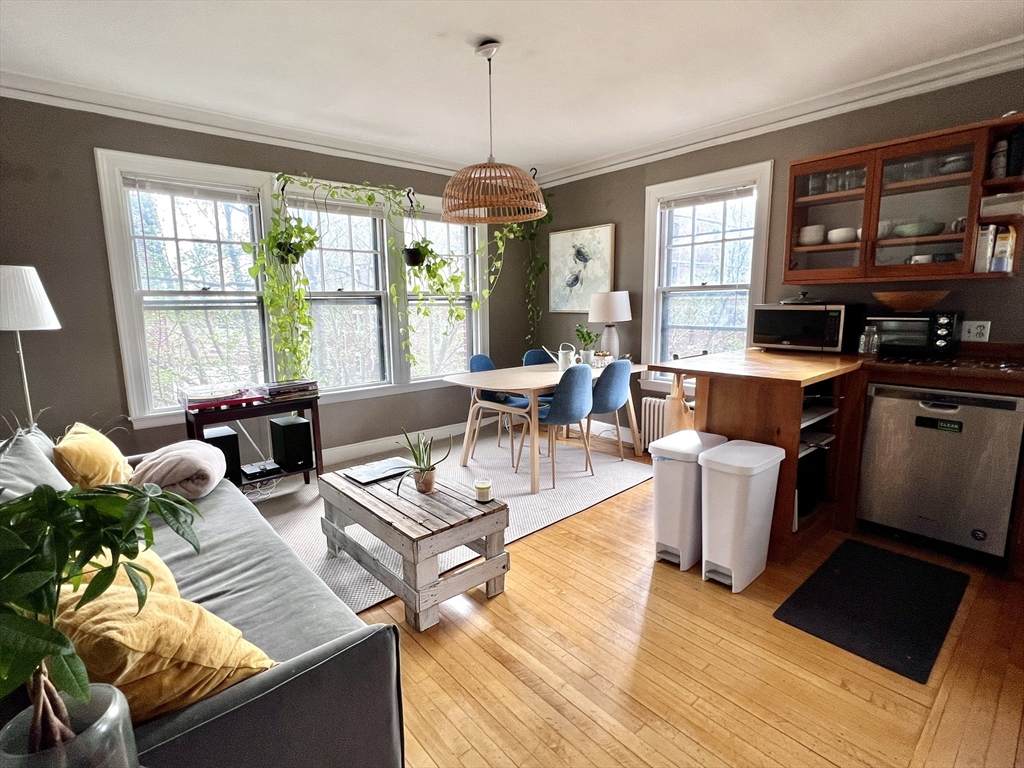 34 Ash St - Photo 1