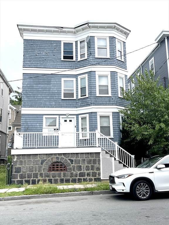 53 Aspinwall Rd - Photo 1