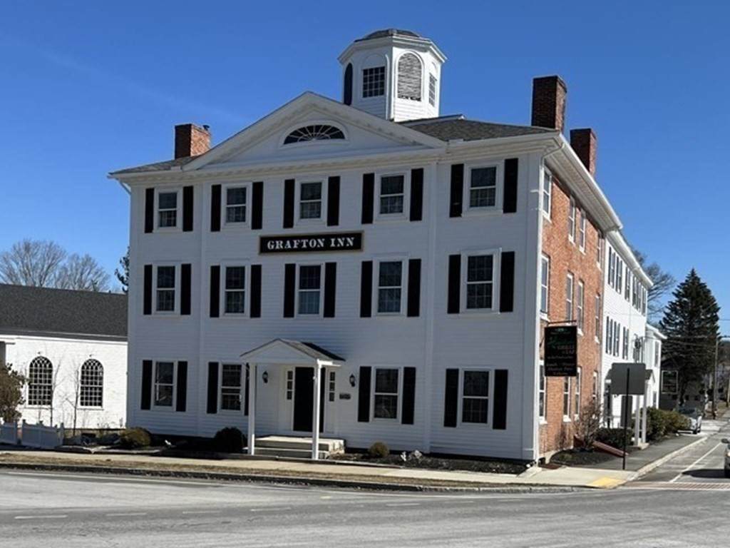 25 Grafton Cmn - Photo 1