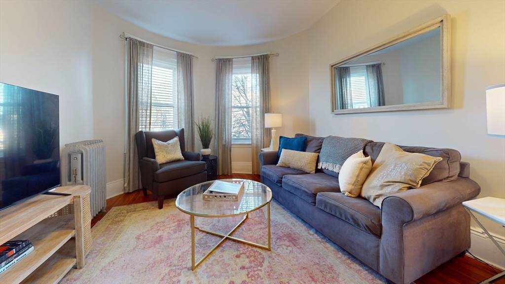636 Washington St - Photo 1