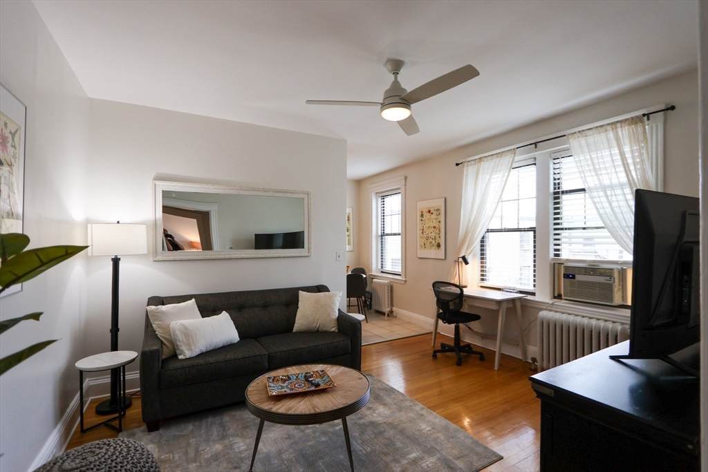 370 Chestnut Hill Ave - Photo 1