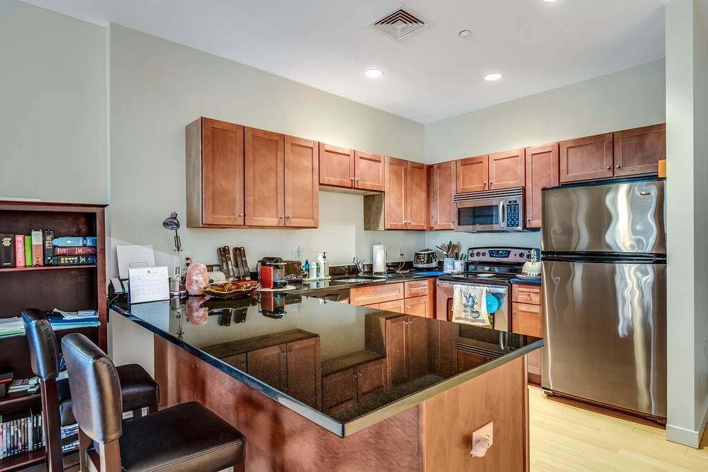 99 Chestnut Hill Ave - Photo 1