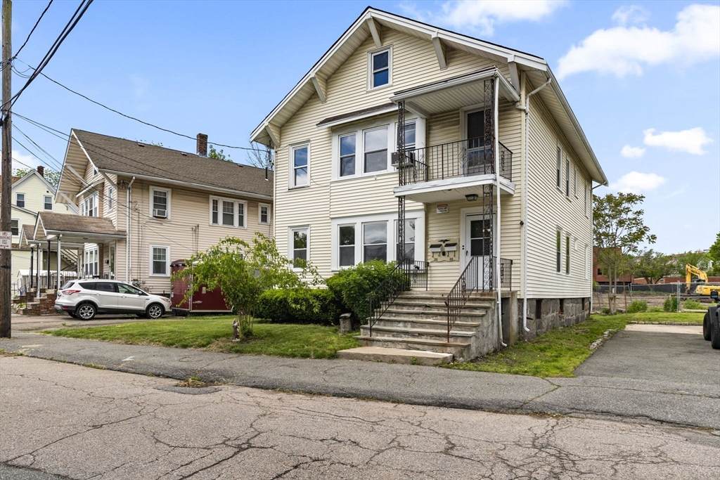 33 Bigelow St. - Photo 1