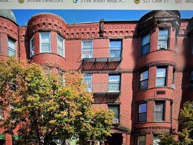77 Westland Ave - Photo 1