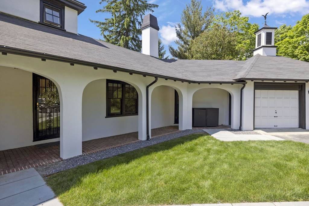 25 Somerset Road - Photo 1