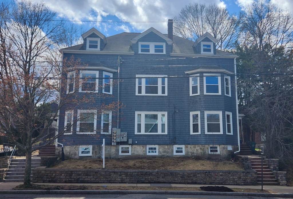 298 Tremont St - Photo 1