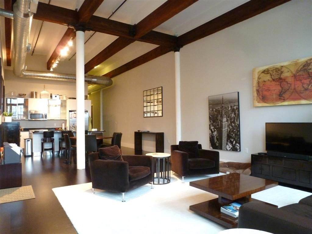 154 W 2nd St - Photo 1
