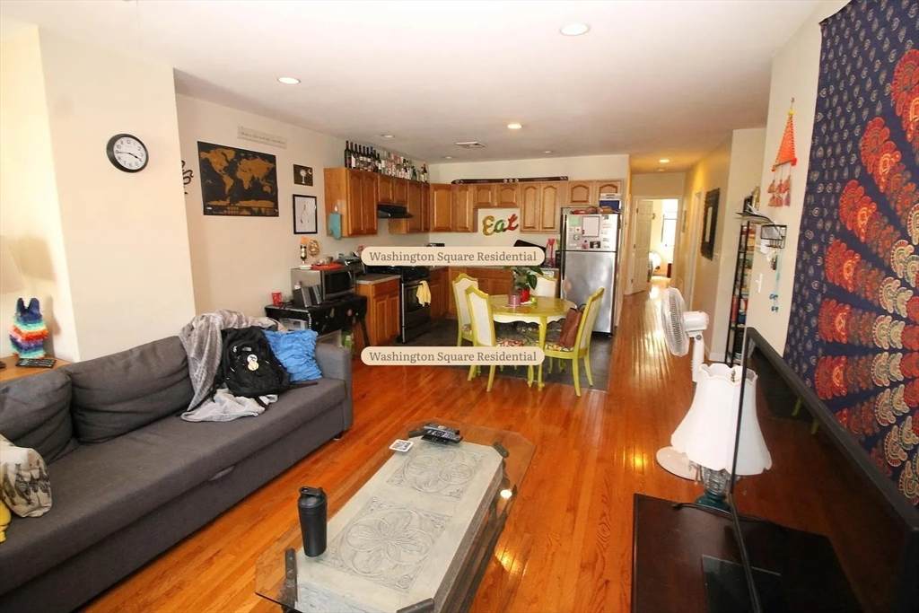 246 Market St - Photo 1