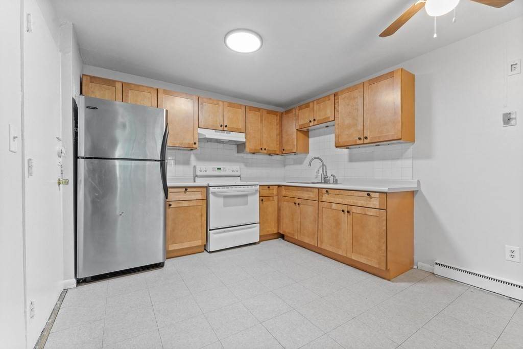 580 Cummins Highway - Photo 1