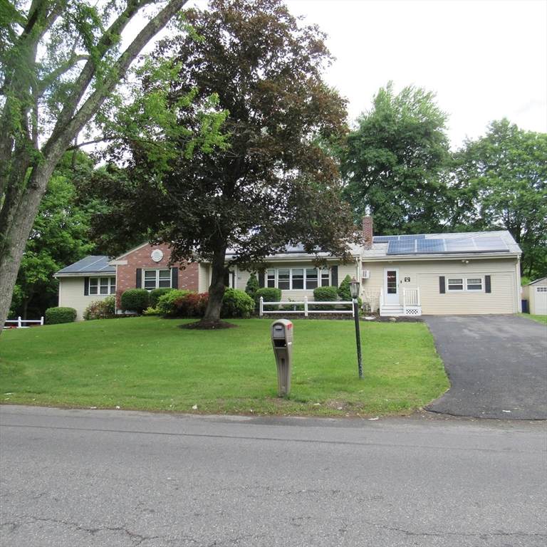 82 Fox Ave - Photo 1