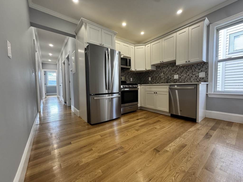 29 East - Photo 1