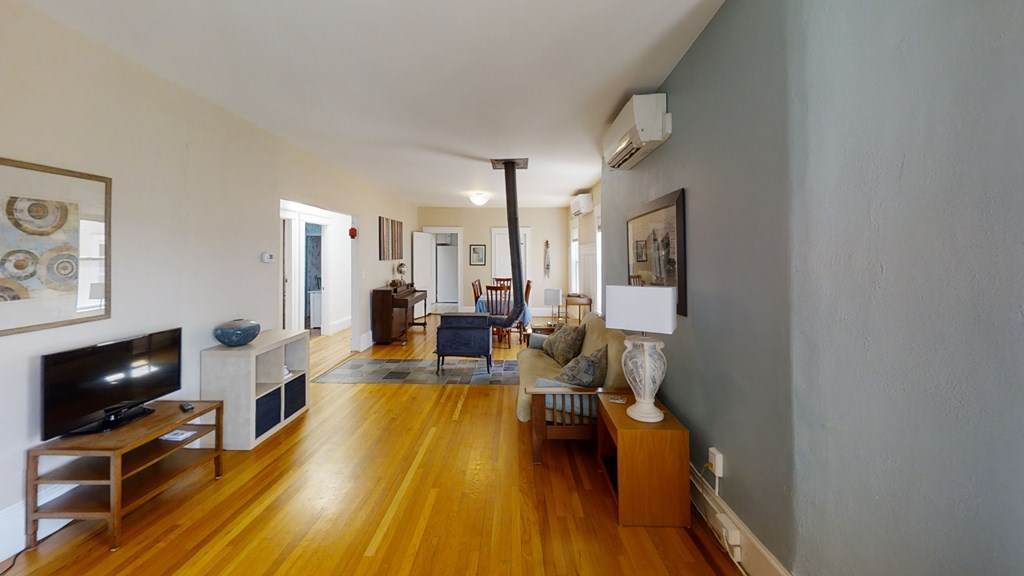 307 Tappan St - Photo 1