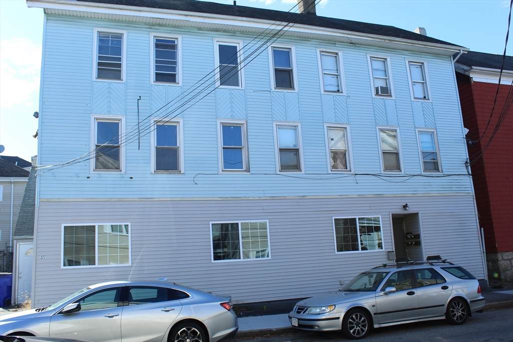223 Morgan St - Photo 1