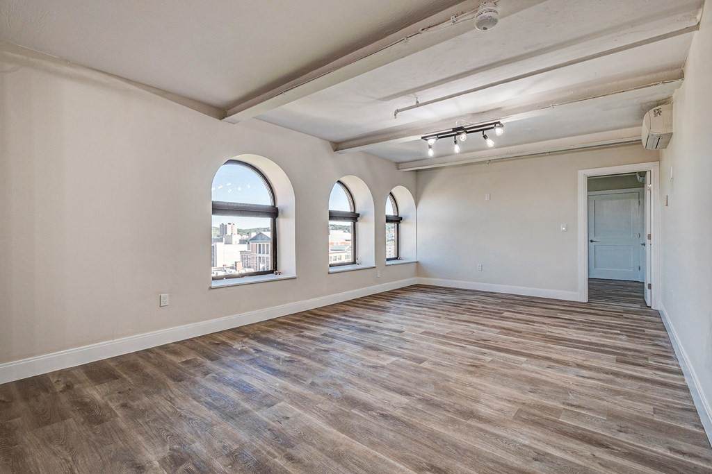 13 Sudbury Street - Photo 1