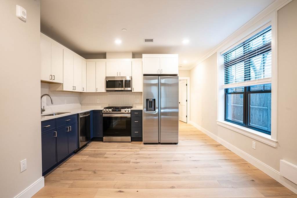 157 Everett St. - Photo 1