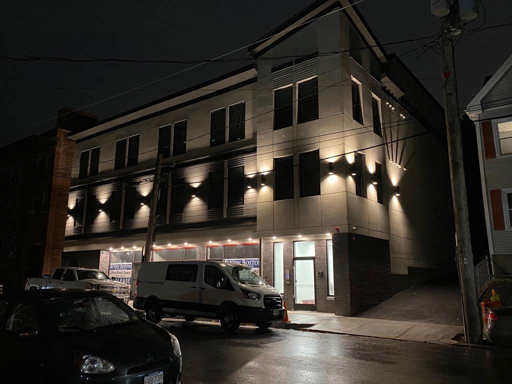 14 Yeamans St - Photo 1