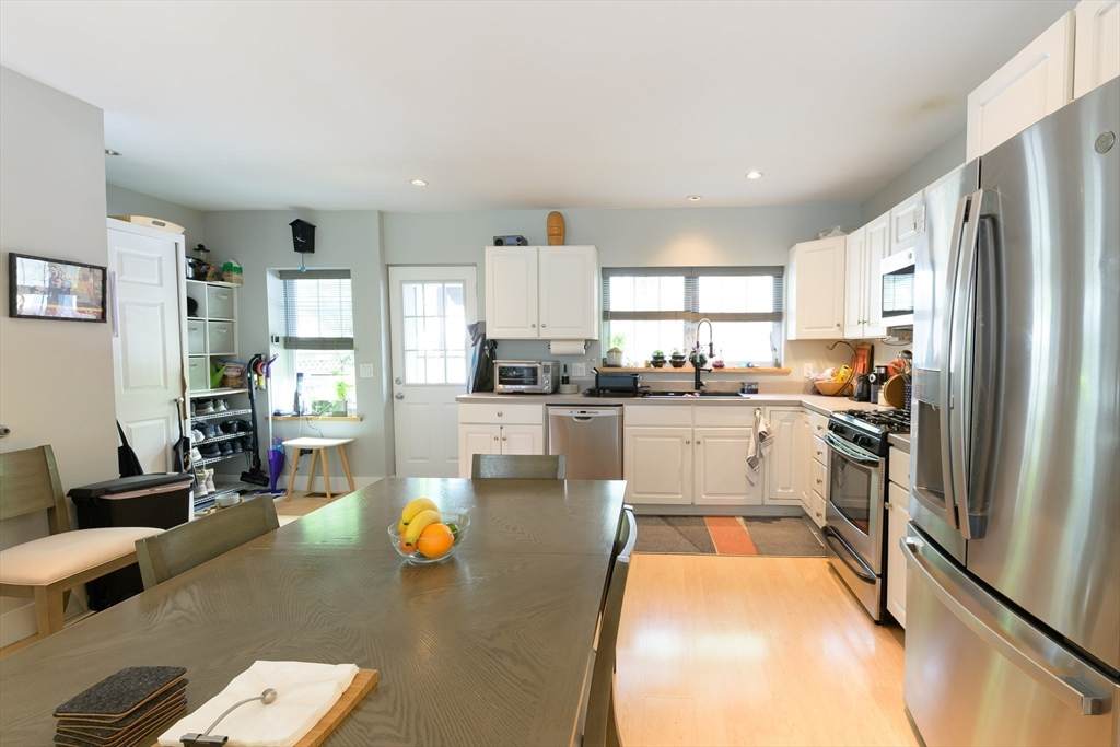 25 Taft St. - Photo 1