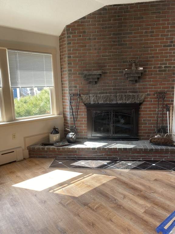 374 Main St - Photo 1